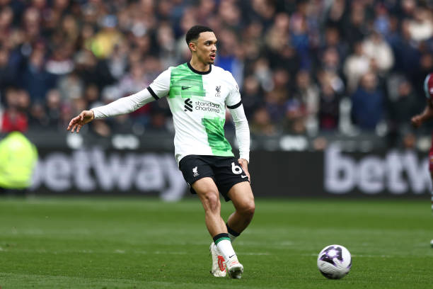 出强大的竞 出强大的竞