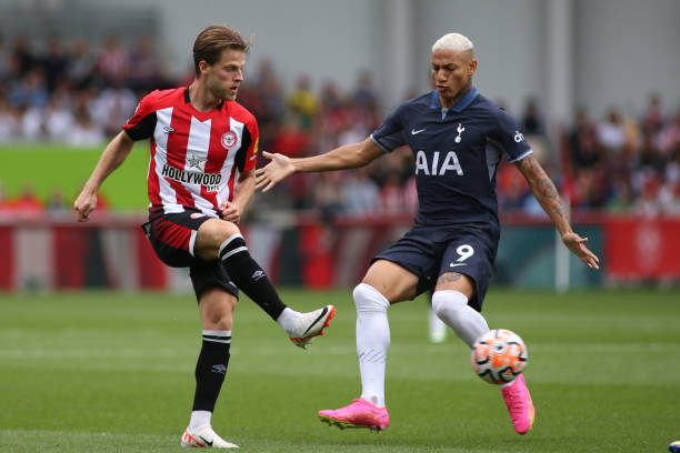 球队争取更 球队争取更